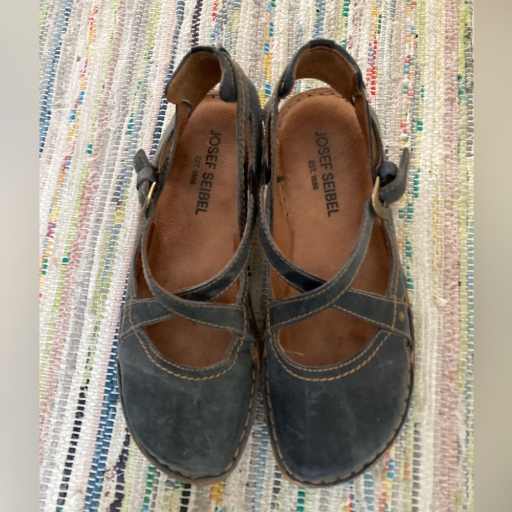 Josef Seibel Women's Dark Blue Flats